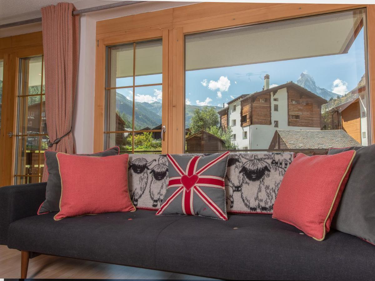 Chez Nous Zermatt Apartment Exterior photo